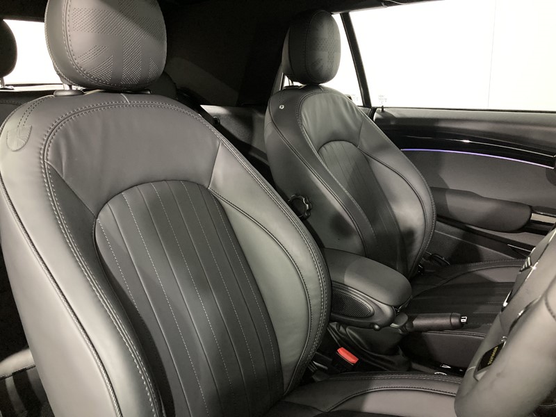 Used MINI Convertible 2022 for sale - 76980882: Photo 11