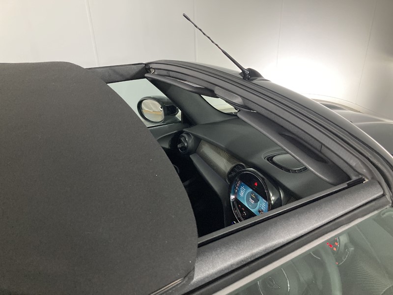 Used MINI Convertible 2022 for sale - 76980882: Photo 17