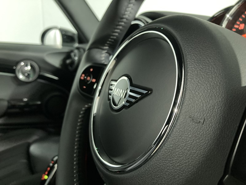 Used MINI Convertible 2022 for sale - 76980882: Photo 23