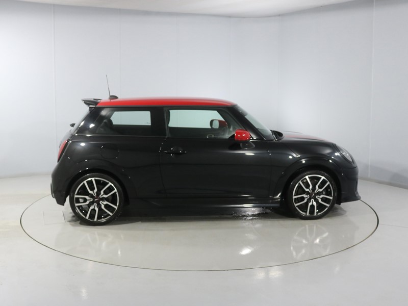 Used MINI Cooper 2024 for sale - 77589862: Photo 3