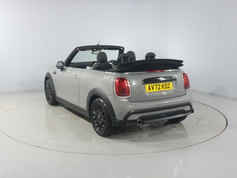 Used MINI Convertible 2022 for sale - 77581508: Photo 2