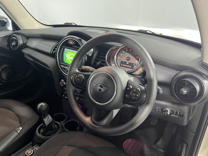 Used MINI Hatch 2020 for sale - 77901203: Photo 6