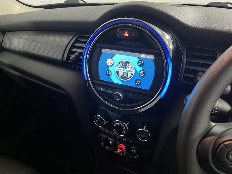 Used MINI Hatch 2020 for sale - 77901203: Photo 8