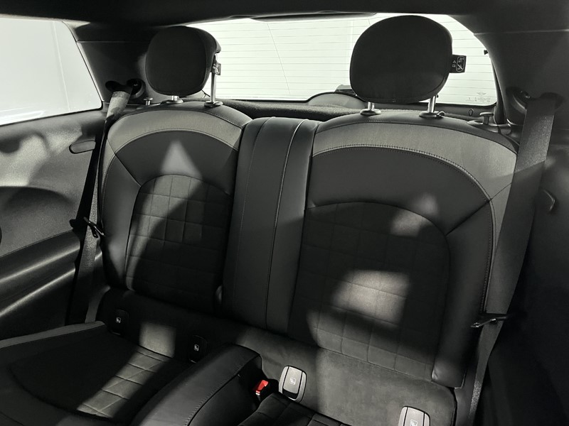 Used MINI Hatch 2024 for sale - 76981024: Photo 12