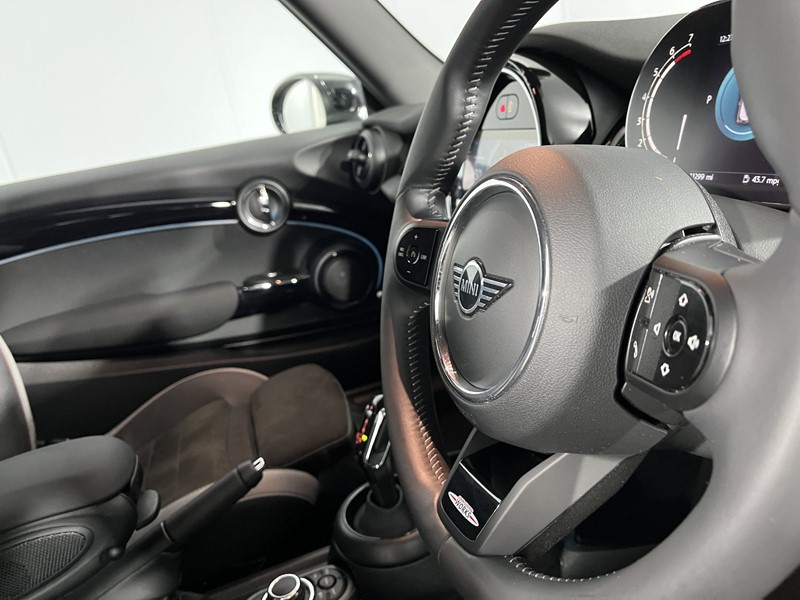 Used MINI Hatch 2024 for sale - 76981024: Photo 21