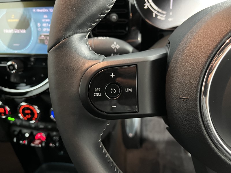 Used MINI Hatch 2024 for sale - 76981024: Photo 22