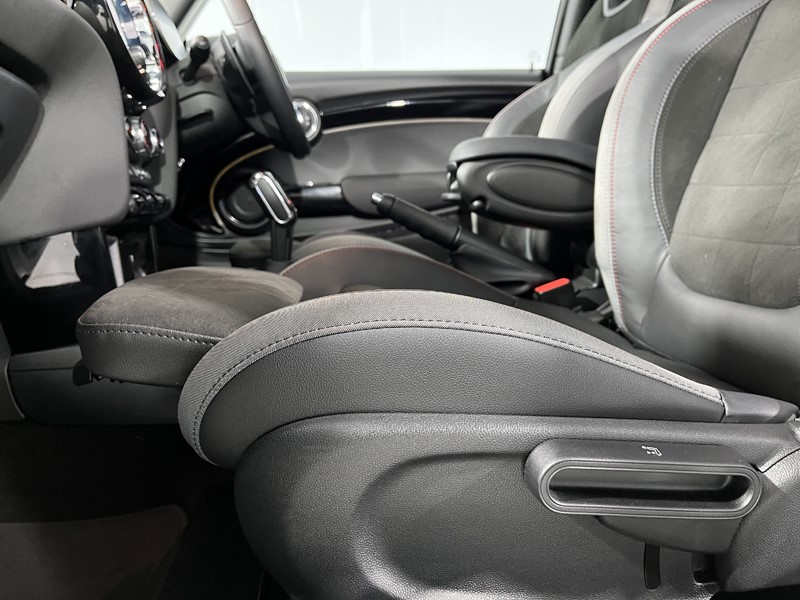 Used MINI Hatch 2023 for sale - 76982174: Photo 33