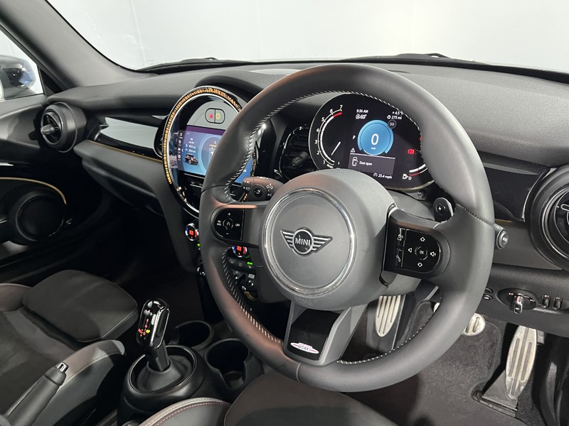 Used MINI Hatch 2023 for sale - 76982174: Photo 6