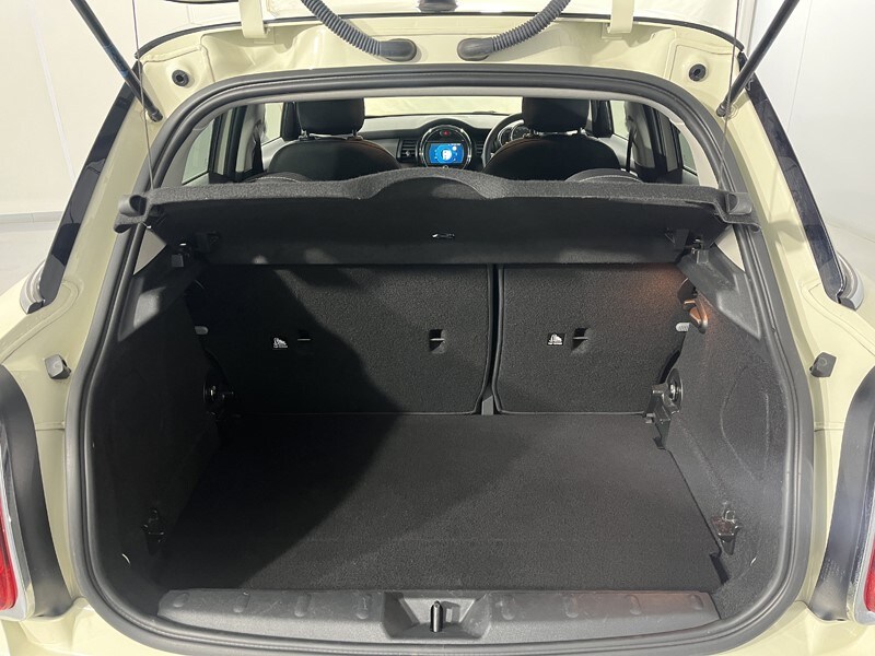 Used MINI Hatch 2019 for sale - 77653277: Photo 13