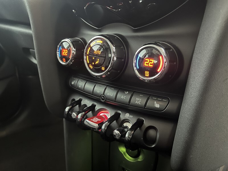 Used MINI Hatch 2019 for sale - 77653277: Photo 29