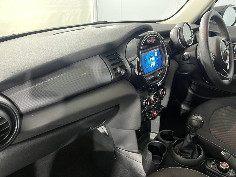 Used MINI Hatch 2019 for sale - 77653277: Photo 7