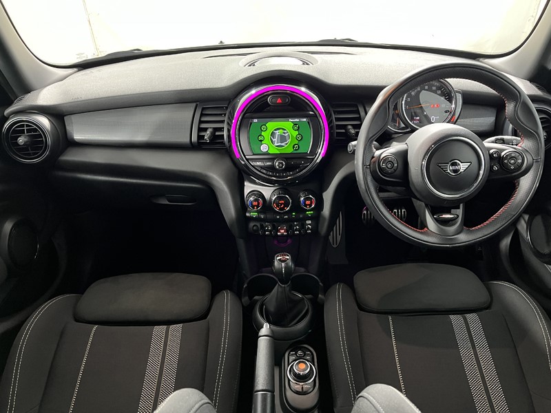 Used MINI Hatch 2019 for sale - 77718100: Photo 4