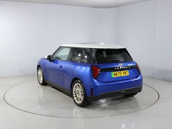 Used MINI Cooper 2025 for sale - 78329018: Photo