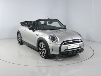 MINI Convertible feature image