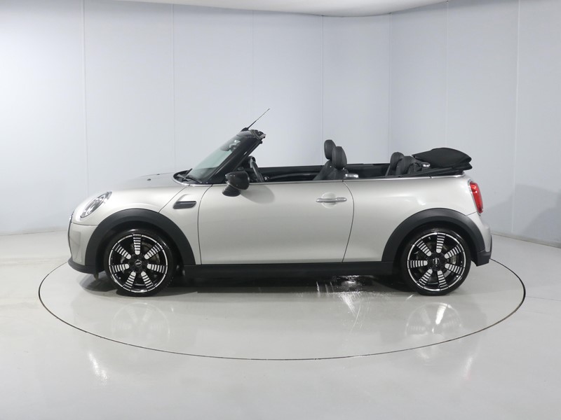 Used MINI Convertible 2023 for sale - 76981164: Photo 44