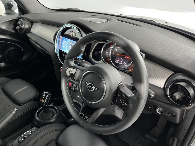 Used MINI Convertible 2023 for sale - 76981164: Photo 6