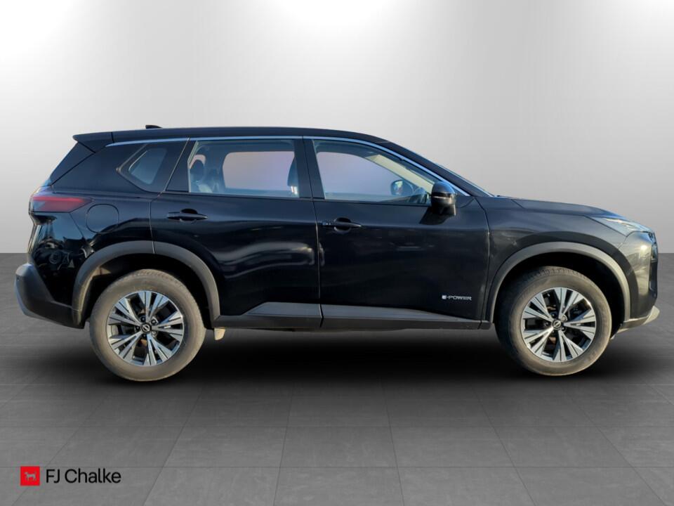 Used Nissan X-Trail 2023 for sale - 76912796: Photo 2