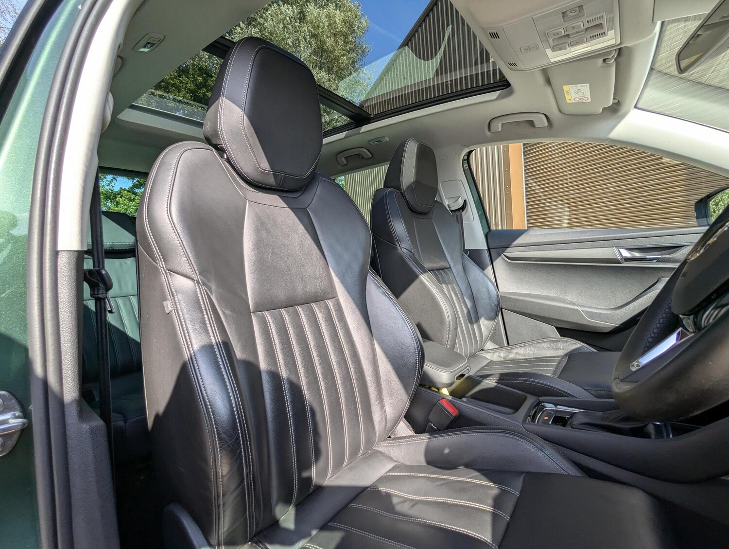 Used Skoda Karoq 2019 for sale - 76153109: Photo 14