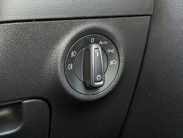 Used Skoda Karoq 2019 for sale - 76153109: Photo 24