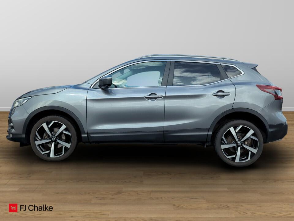 Used Nissan Qashqai 2021 for sale - 76152736: Photo 2