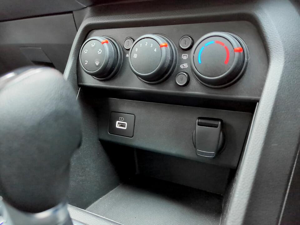 Used Dacia Sandero Stepway 2021 for sale - 76484328: Photo 26