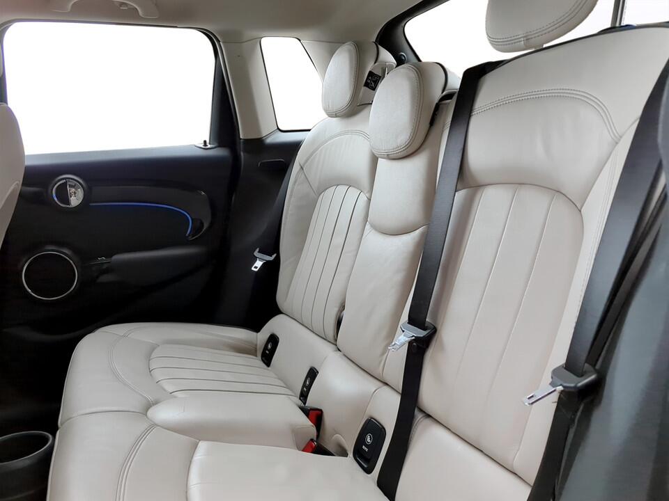 Used MINI Hatch 2019 for sale - 76965647: Photo 10