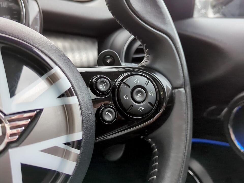 Used MINI Hatch 2019 for sale - 76965647: Photo 16