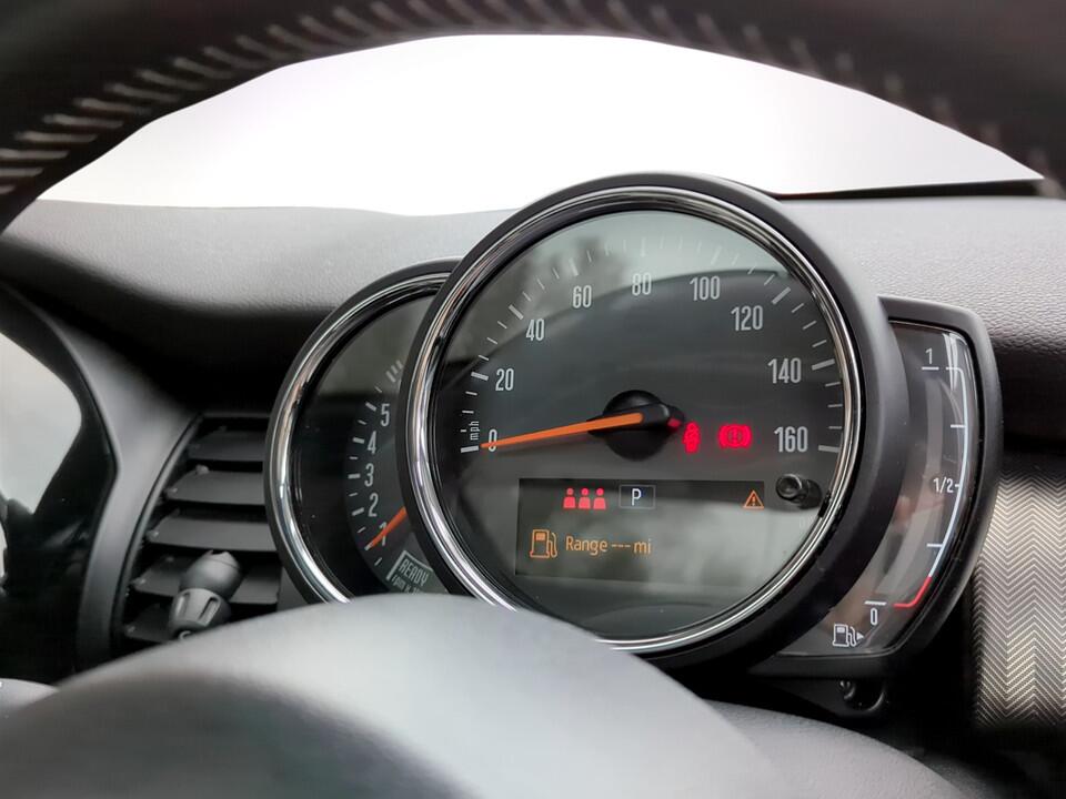 Used MINI Hatch 2019 for sale - 76965647: Photo 18