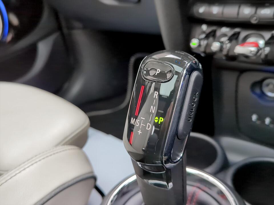 Used MINI Hatch 2019 for sale - 76965647: Photo 21