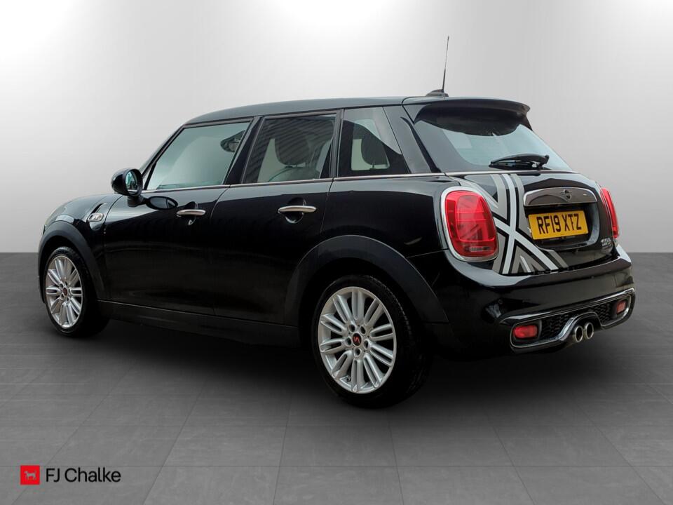 Used MINI Hatch 2019 for sale - 76965647: Photo 4