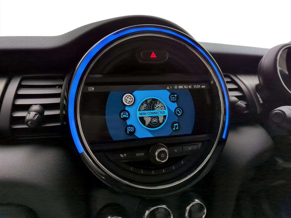 Used MINI Hatch 2019 for sale - 76965647: Photo 9