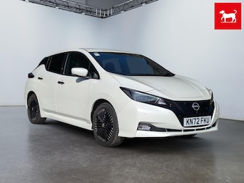2022 (72) - 39kWh Tekna Hatchback 5dr Electric Auto (150 ps)