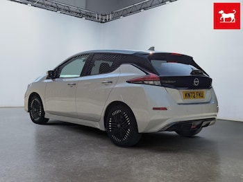 Used Nissan Leaf 2022 for sale - 76152720: Photo