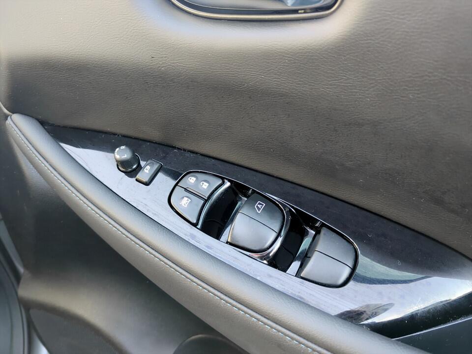 Used Nissan Leaf 2021 for sale - 76389303: Photo 16