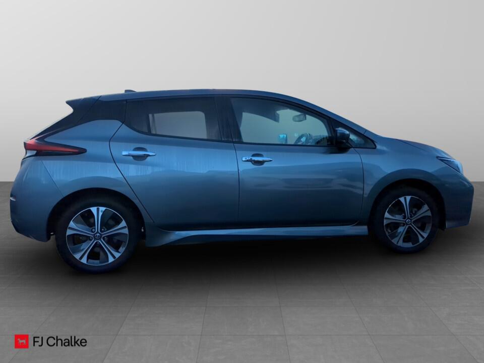 Used Nissan Leaf 2021 for sale - 76389303: Photo 6