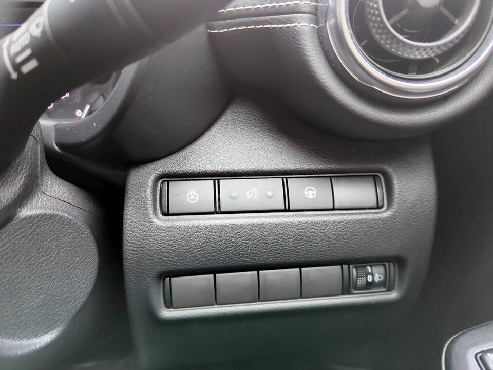 Used Nissan Juke 2023 for sale - 76825209: Photo 26