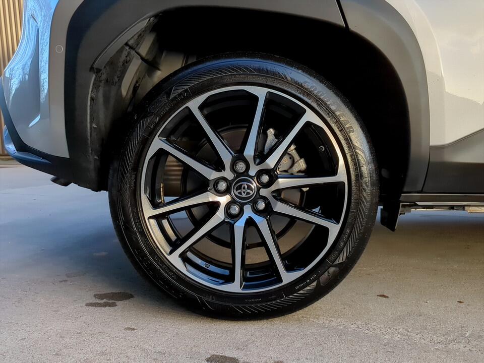 Used Toyota Yaris Cross 2024 for sale - 76865637: Photo 12