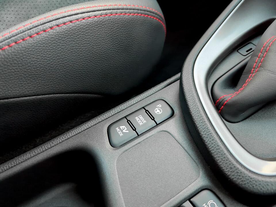 Used Toyota Yaris Cross 2024 for sale - 76865637: Photo 25