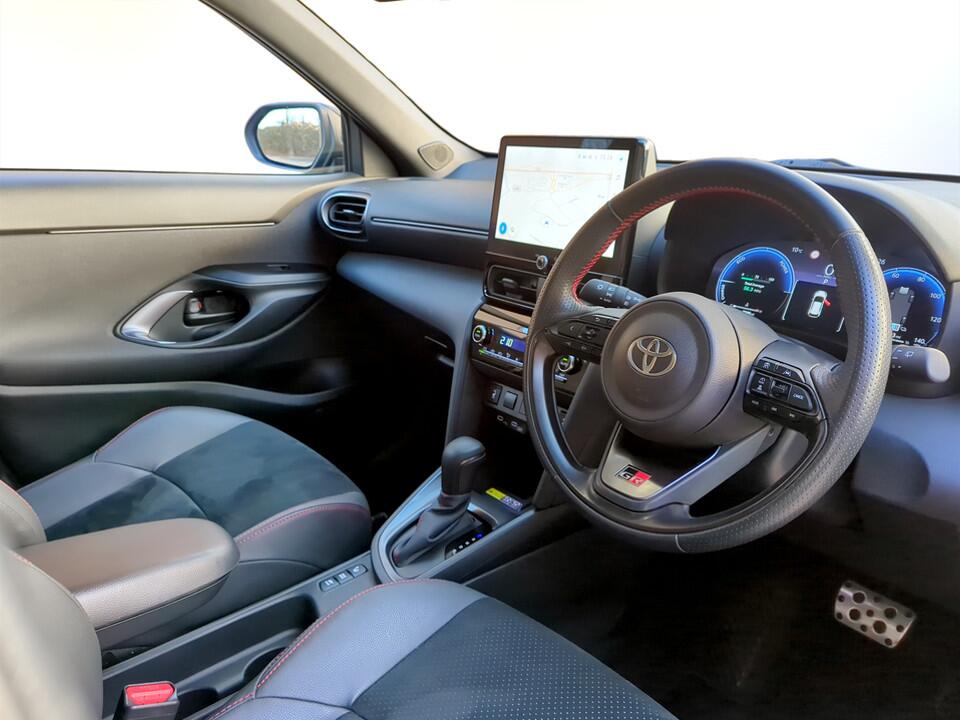 Used Toyota Yaris Cross 2024 for sale - 76865637: Photo 6