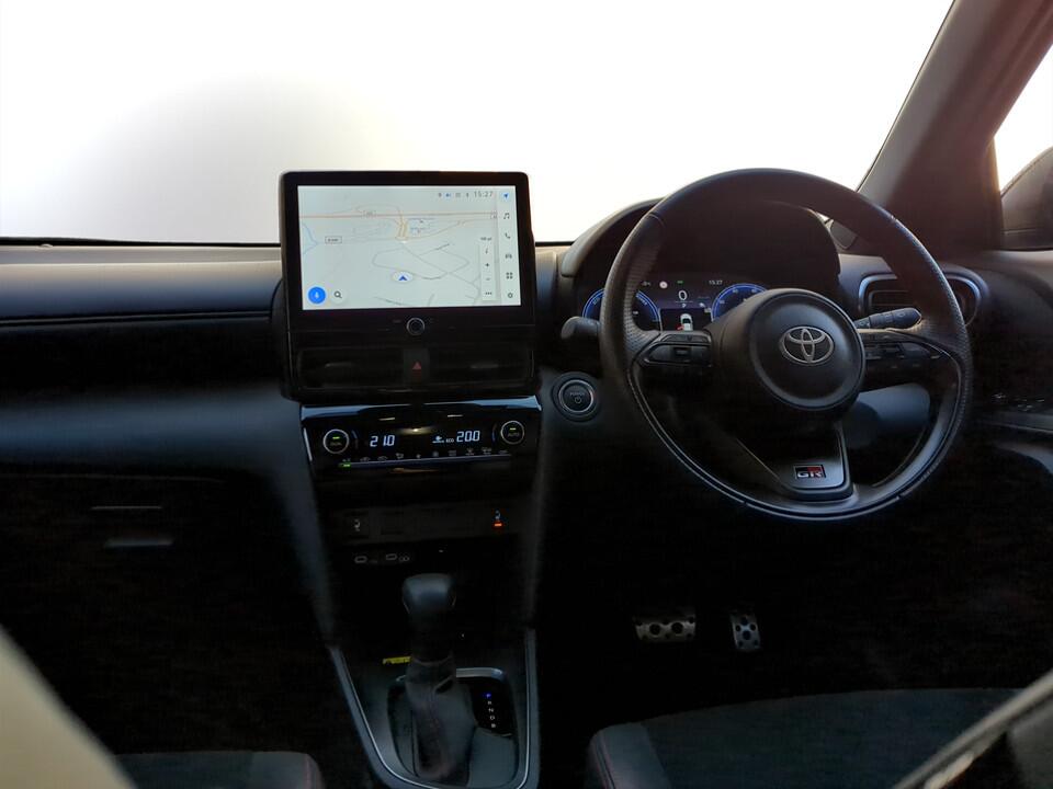 Used Toyota Yaris Cross 2024 for sale - 76865637: Photo 8