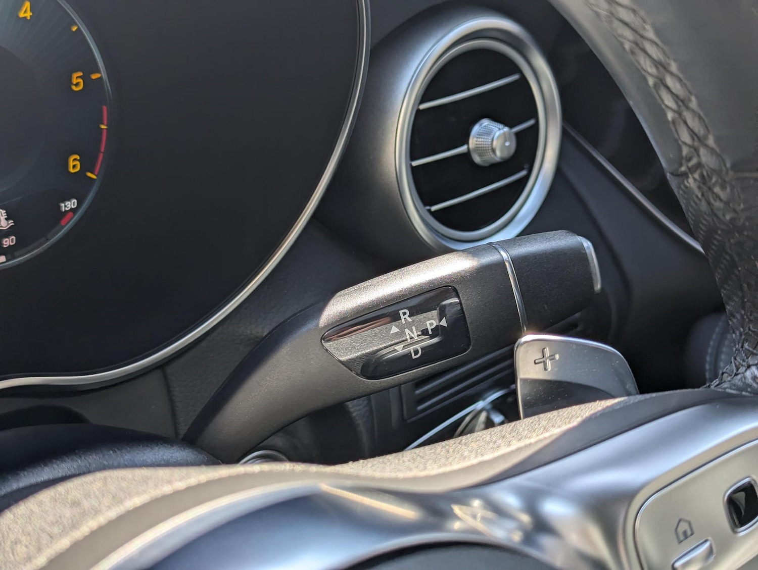 Used Mercedes-Benz GLC 2019 for sale - 76151860: Photo 11