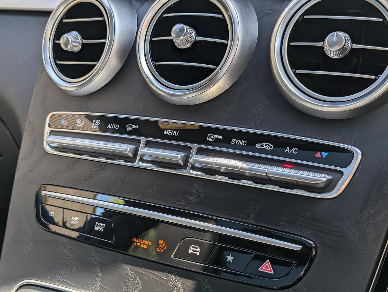 Used Mercedes-Benz GLC 2019 for sale - 76151860: Photo 18