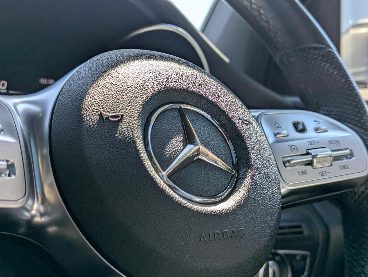 Used Mercedes-Benz GLC 2019 for sale - 76151860: Photo 21