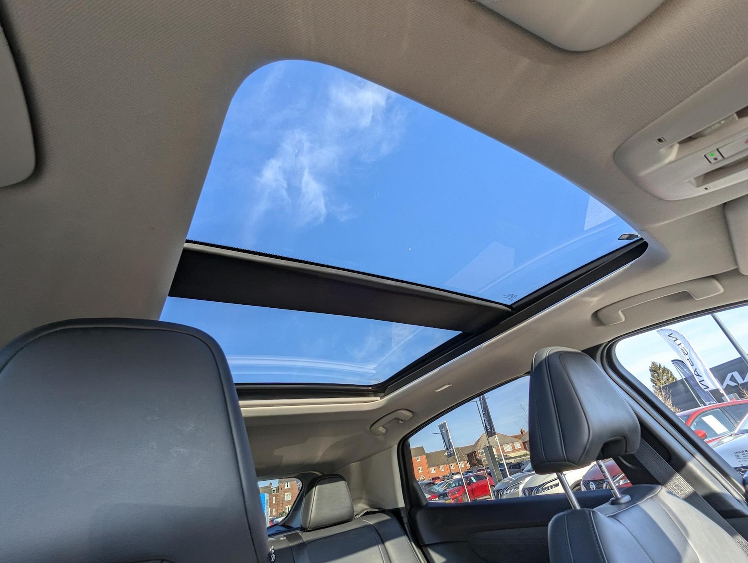 Used Nissan ARIYA 2024 for sale - 76213832: Photo 18