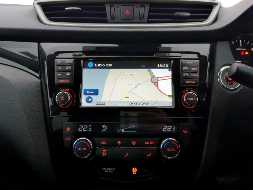 Used Nissan Qashqai 2015 for sale - 77267132: Photo 10