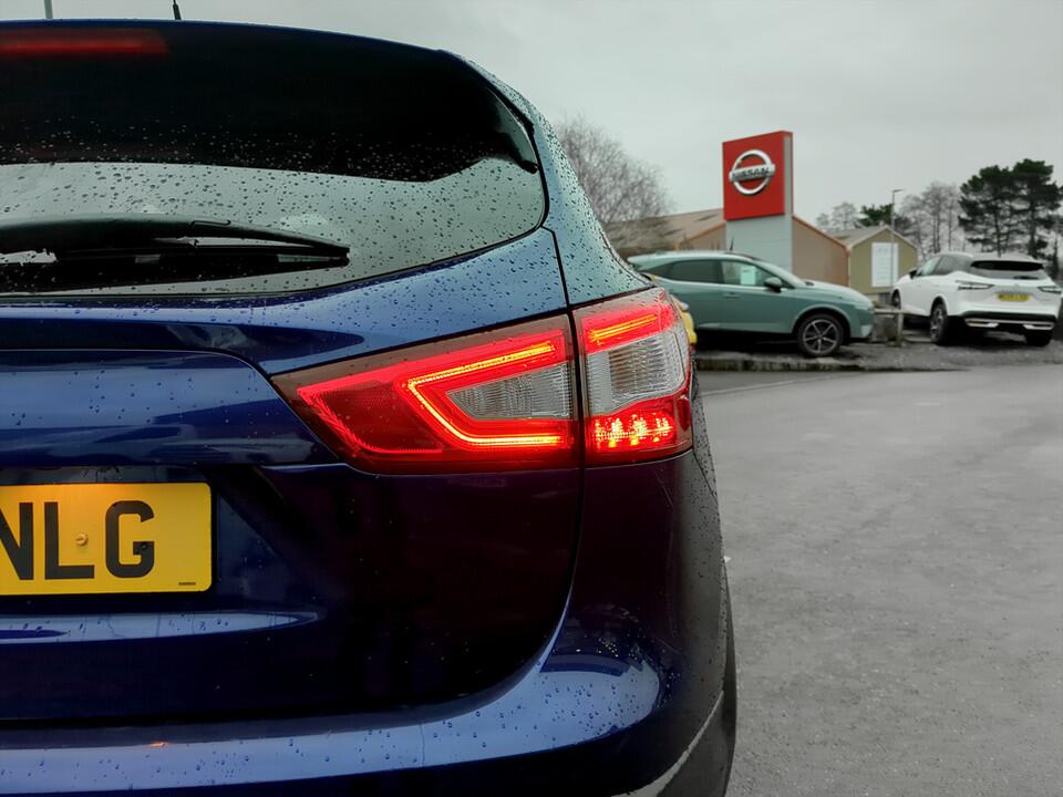 Used Nissan Qashqai 2015 for sale - 77267132: Photo 24