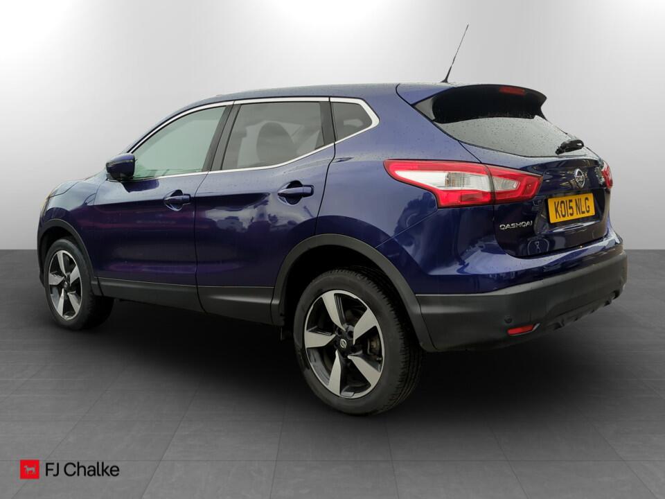 Used Nissan Qashqai 2015 for sale - 77267132: Photo 4