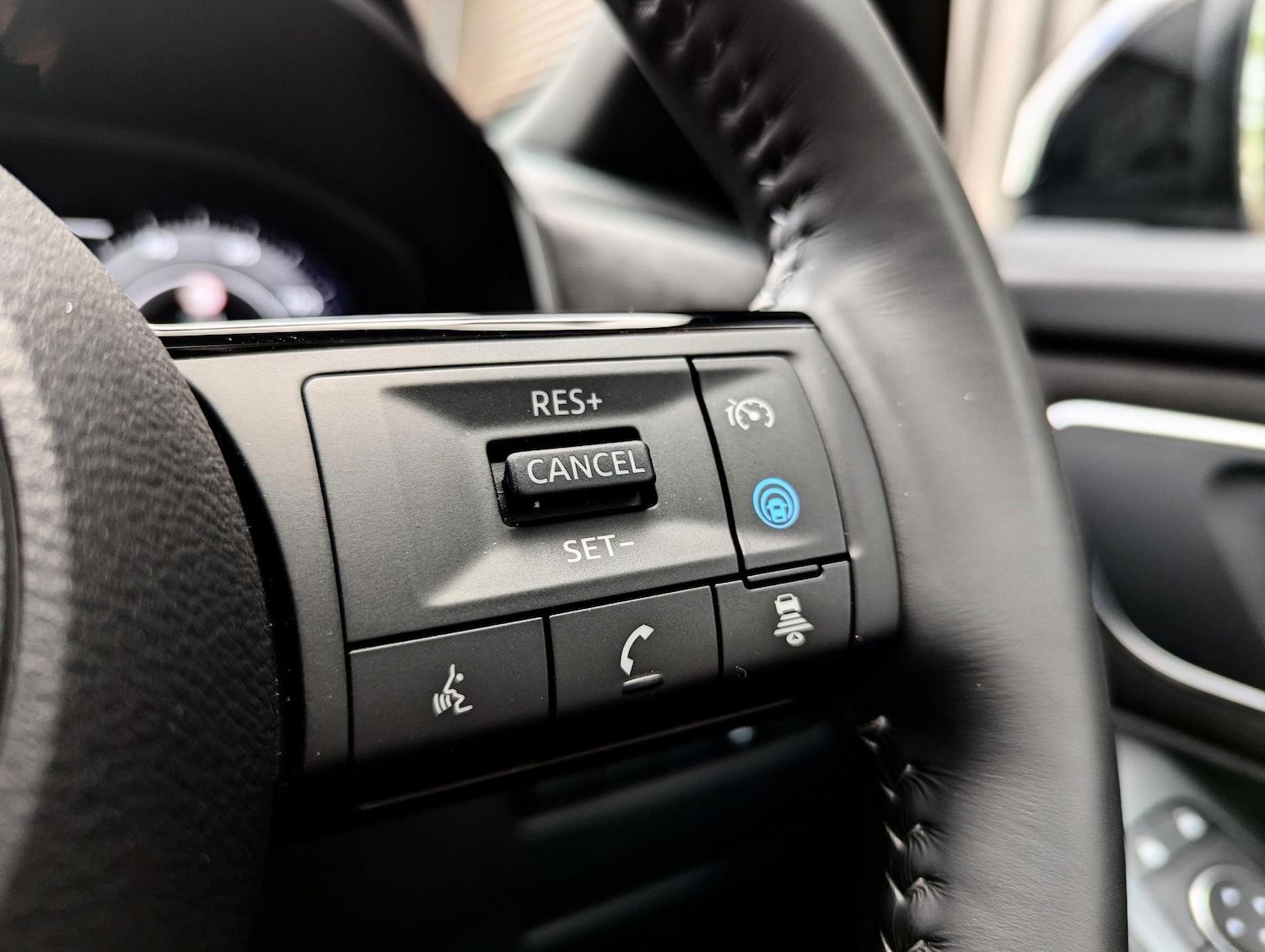 Used Nissan Qashqai 2024 for sale - 76153083: Photo 17