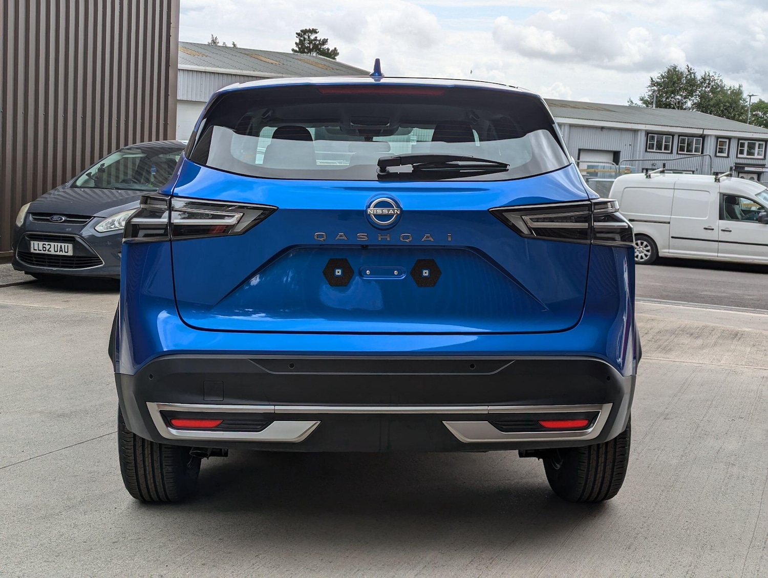 Used Nissan Qashqai for sale - 76440432: Photo 4