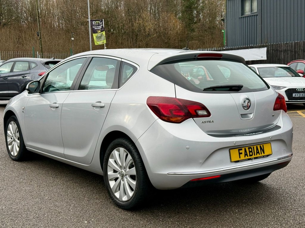 Used Vauxhall Astra 2015 for sale - 77654918: Photo 10